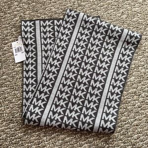 MK Scarf